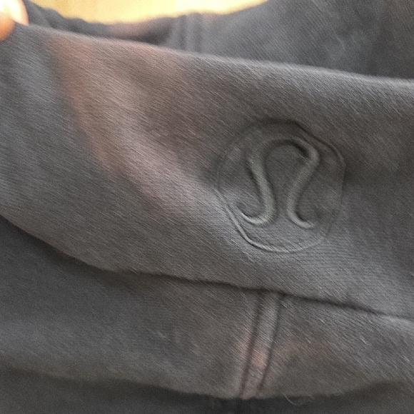 lululemon athletica Black Women's Cropped Hoodie - Picture 6 of 10